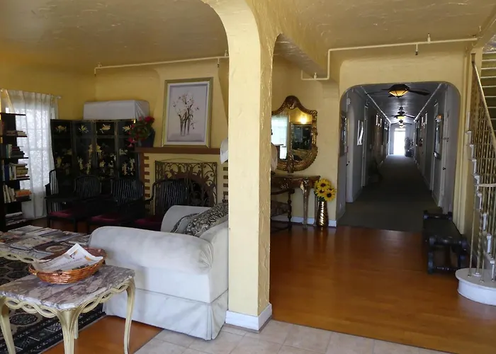 Hotel Del Flores
